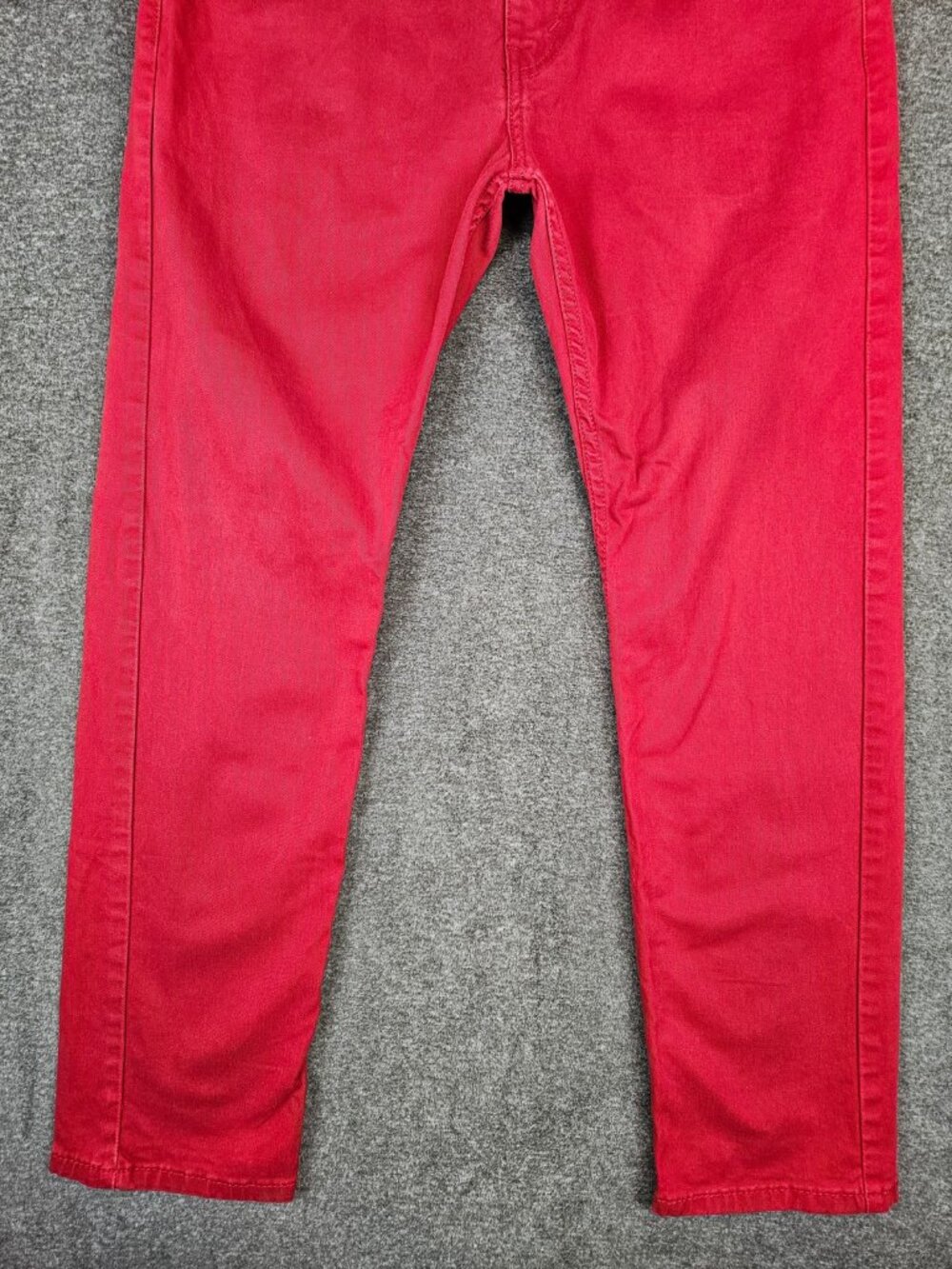 Levi's 502 Regular Taper Red Denim Jeans Mens 32x30 (34x28) - Picture 3 of 10